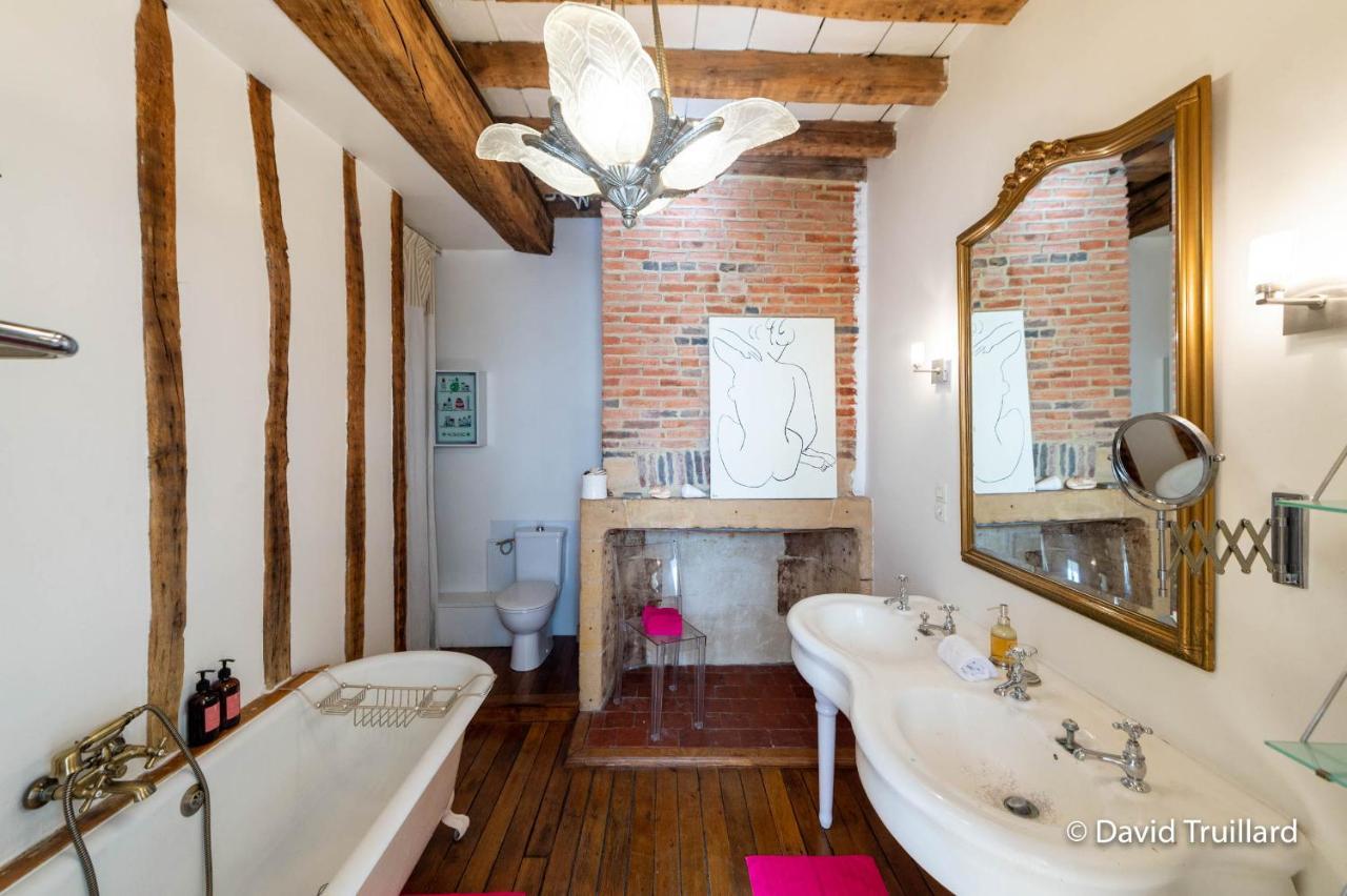 Suite Mana Ohana - Luxe Et Authenticite A 2 Pas De La Place Ducale Avec Parking Prive Charleville-Mézières Dış mekan fotoğraf